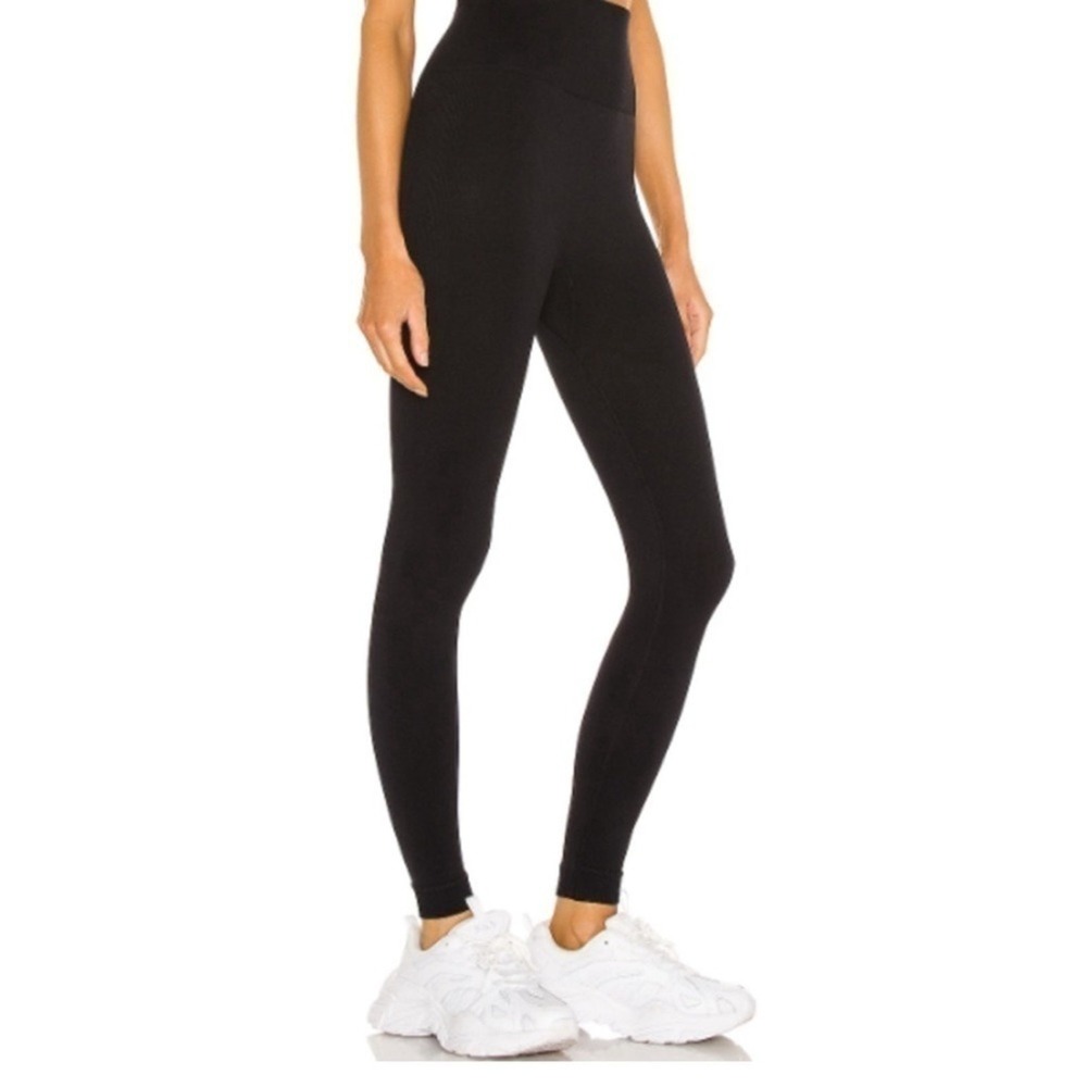 WeWoreWhat Seamless Circular Knit Leggings Black‎ Medium Comfy NEW